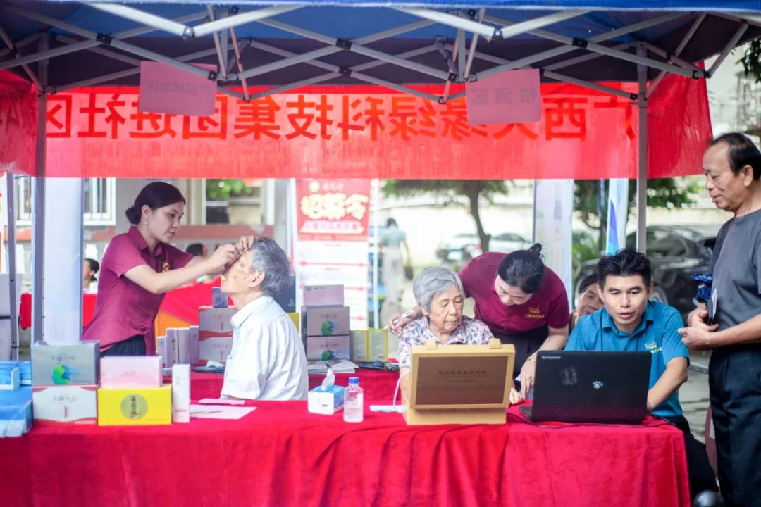 广西电视台镜头下的健康守护：天缘绿健康科普进社区，三伏惠民暖人心