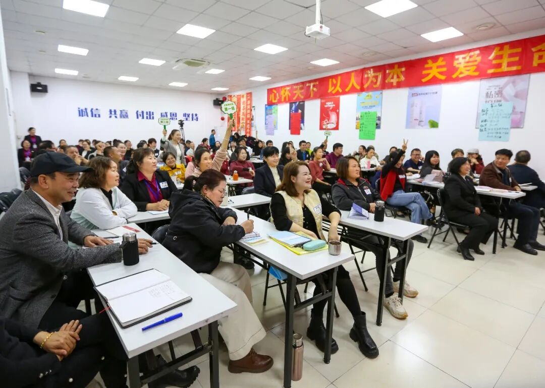 从65期经销商赋能培训：读懂天缘绿在大健康赛道的“共生答卷”